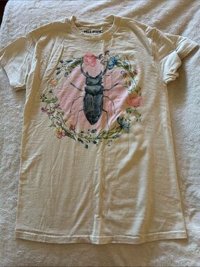 Hot Topic Cream Tee with Black Beetle and Floral Wreath